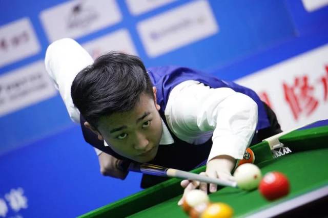 英超：曼联客场2-1战胜莱斯特城