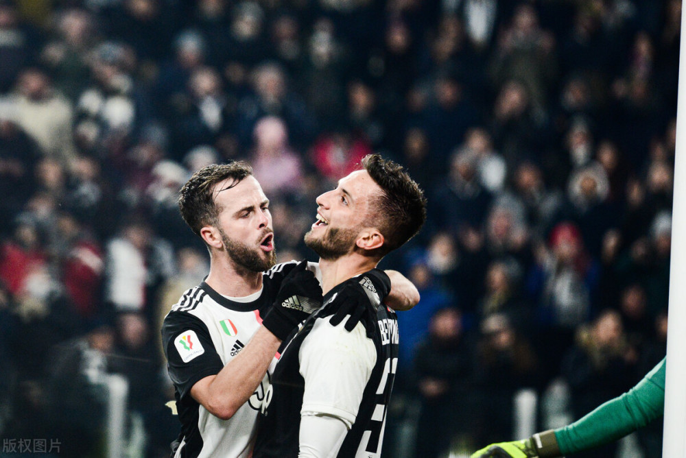 能指向两种 能指向两种