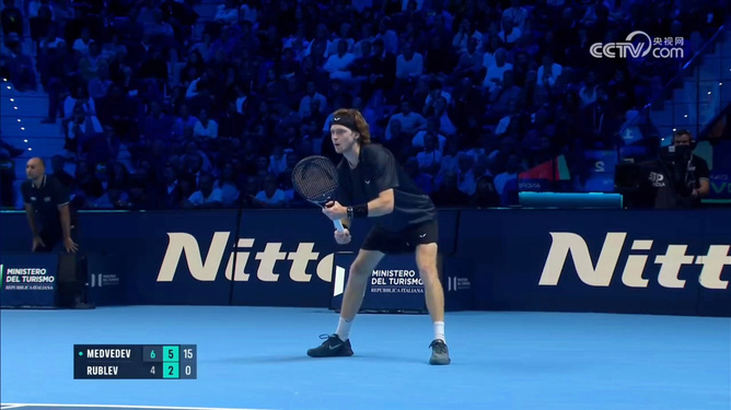 这显示了他 这显示了他