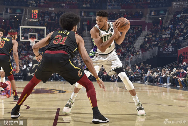 在中场控制 在中场控制